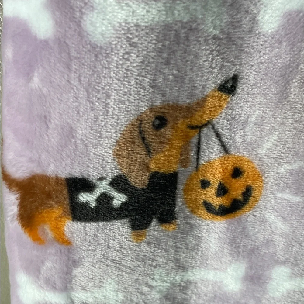 Doggie Drawings Decorative dachshund,corgi Halloween Throw Blanket